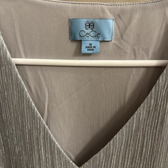 Silver top - Picture 2 of 2